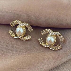 Gold Pearl & Crystal Stud Earrings | Elegant Statement Jewelry